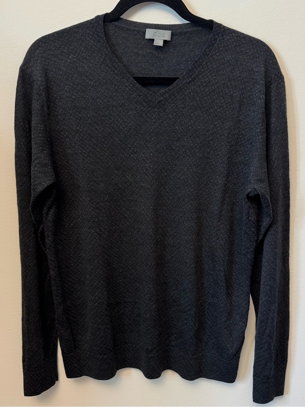 COS wool lightweight top